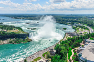 Canada Group Tours Including Niagara