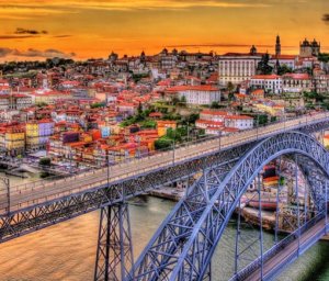 Cultural Tour of Portugal with Douro Cruise