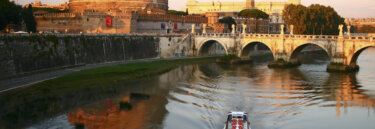 Cruise on the River Tiber, Italy