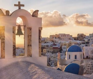 Greek Islands Historical Solos Tour including Santorini