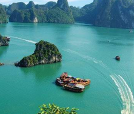 Luxury Vietnam and Cambodia Tour with 7-Night Mekong Cruise