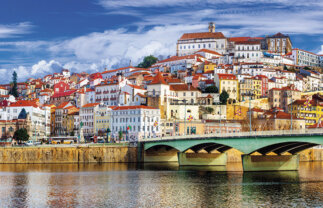 Lisbon Stay and Douro Cruise with Walking Tours