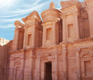 Scenic and Historical Walking Tour of Jordan