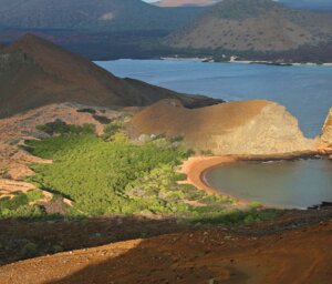 Boat Tour of Galapagos – Central & Eastern Islands