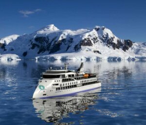 Luxury Cruise Around Iceland