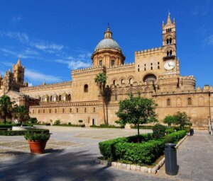 Historical and Scenic Tour of Sicily