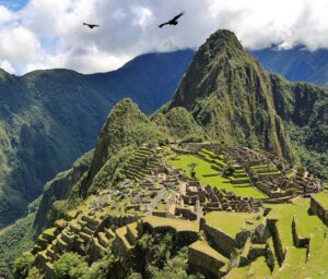 Walk Peru’s Inca Trail and Palccoyo Rainbow Mountain