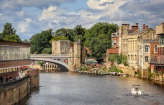 Bronte Sisters and York Tour for Singles