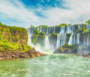 Singles Tour of Chile, Argentina and Brazil with Rio Parade