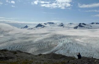 Low-Cost Alaska Summer Walking Tour