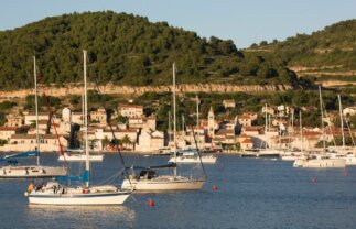 Croatia to Italy Sailing Tour