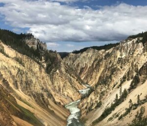 One-Week Yellowstone and Grand Teton National Parks Tour