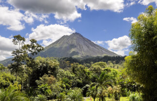 Costa Rica for Young Adults: Volcanoes & Cloud Forests