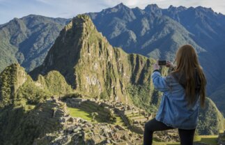 Walking Tour of the Inca Trail to Machu Picchu