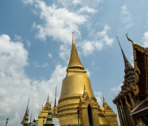 Tour of Thailand and Laos: City Exploration & The Mekong