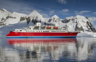 Expert Guided Antarctic, South Georgia and Shetlands Tour