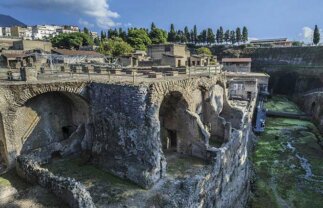 Pompeii, Paestum & Herculaneum with Ischia Island Stay