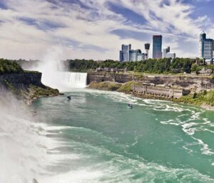 Best of Canada Grand Tour with Vancouver Stay