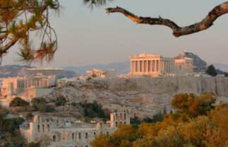 Low Cost Trip to The Acropolis